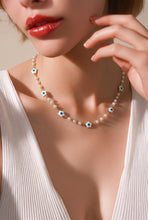 Load image into Gallery viewer, DAISY DAYS NECKLACE - Gemstones&amp;Co
